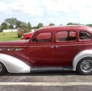 Meet your Posher, Bobby